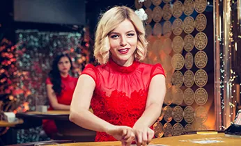 Người chơi đang nghiên cứu chiến lược đặt cược